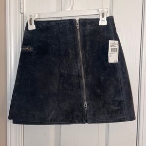 Blanknyc suede mini skirt- new with tags!
